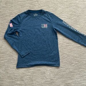 Vineyard Vines Snowboard shirt